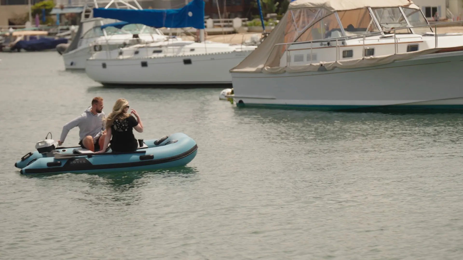 Choosing the Right Inflatable Dinghy With Engine